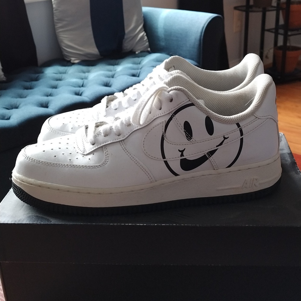 Rare "Have a Nike Day" Air Force 1s